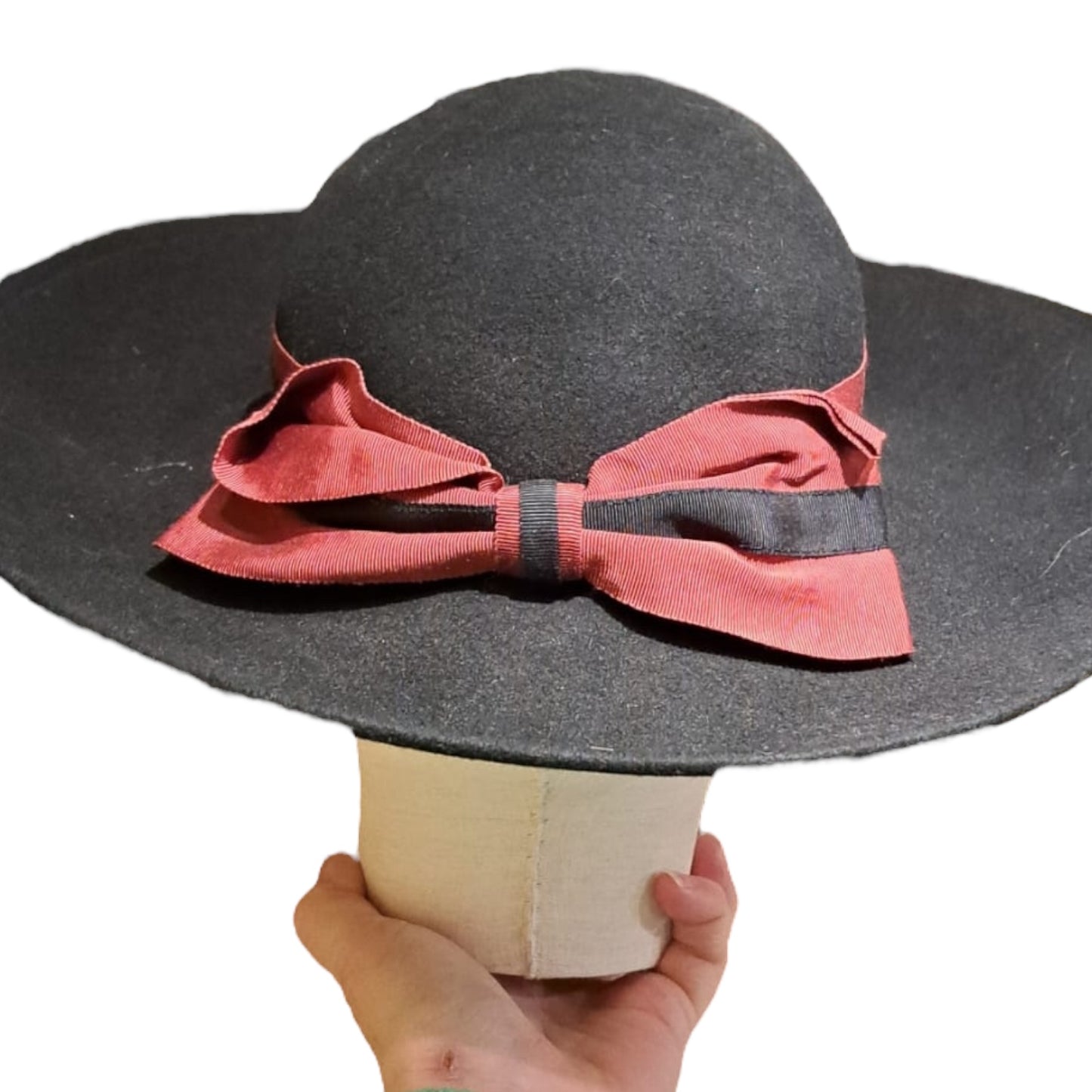 Black Felt Hat With Bow