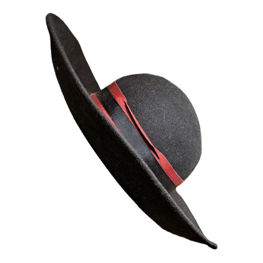 Black Felt Hat With Bow